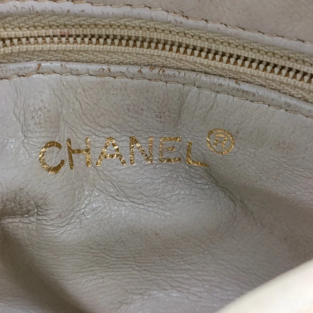 Chanel Bag Matelasse chain Cream Caviar Leather